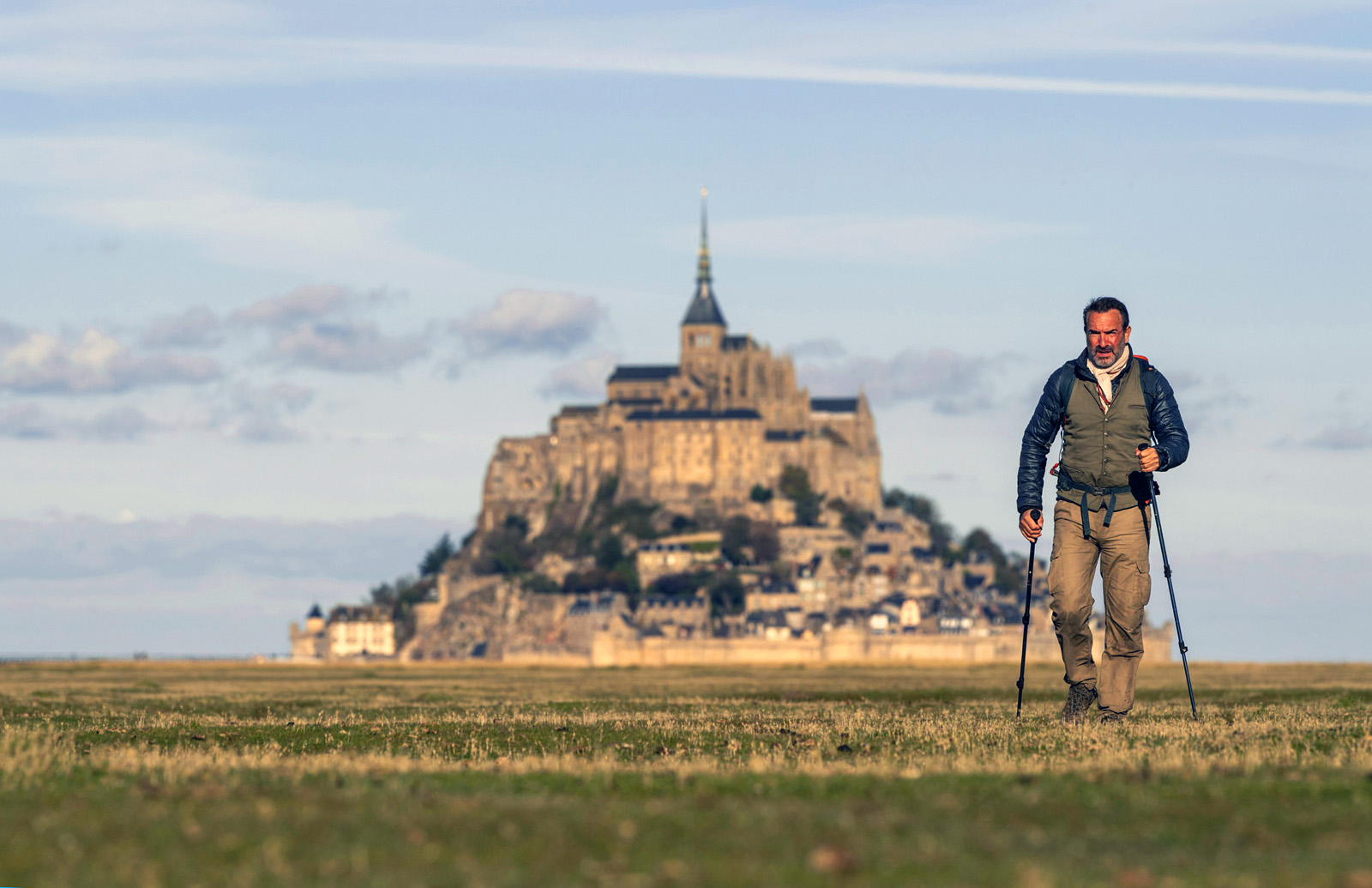 2 Frz Sur les chemins noirs 2 Auf dem Weg copyright Thomas Goisque 2021 Radar Films